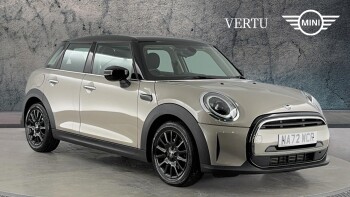 MINI Hatchback 1.5 Cooper Classic 5dr Auto [Nav Pack] Petrol Hatchback